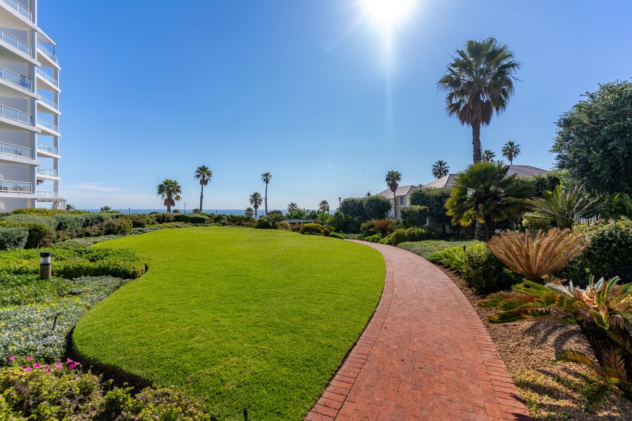 To Let 2 Bedroom Property for Rent in Bantry Bay Western Cape